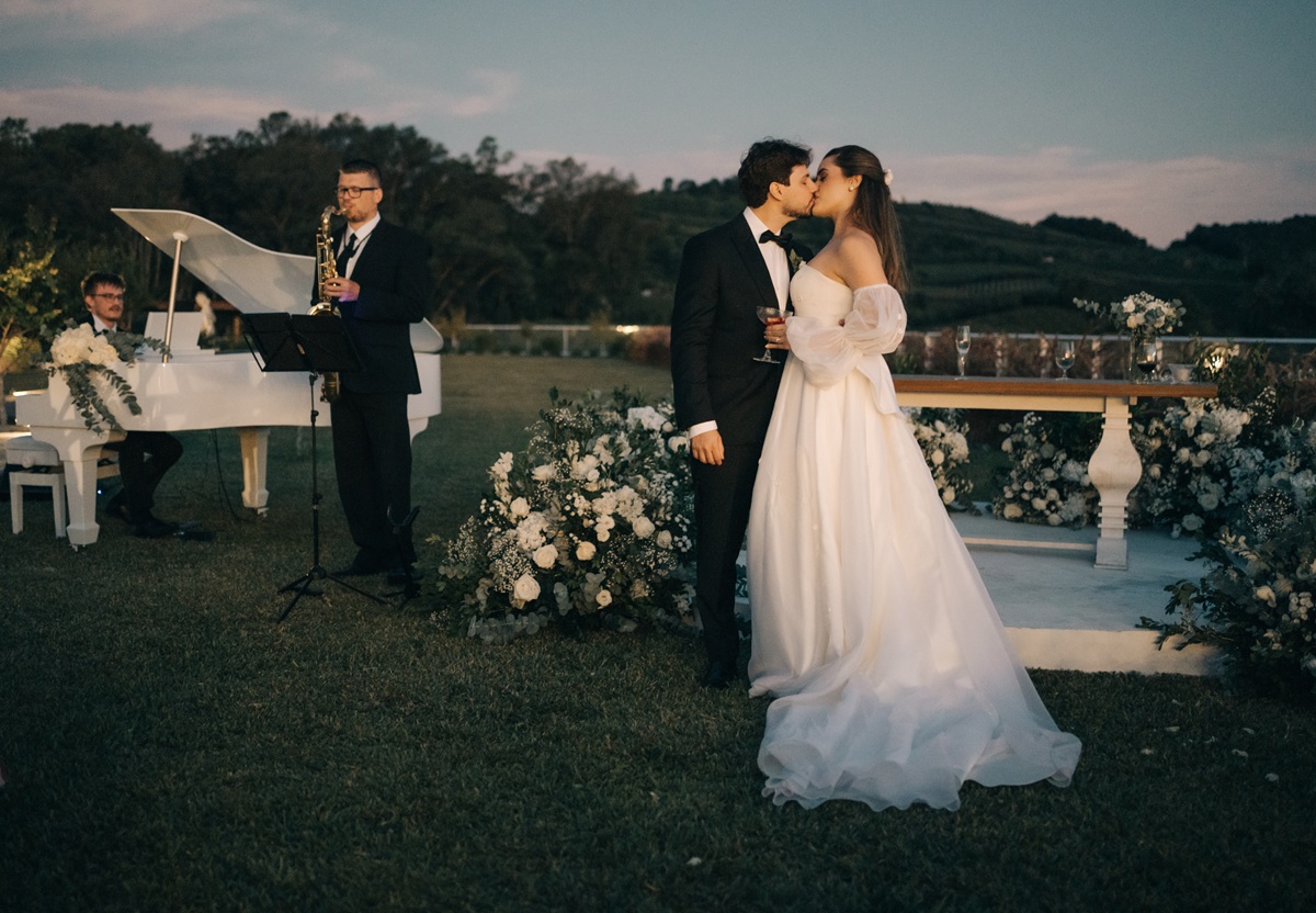 Músicos tocando em evento